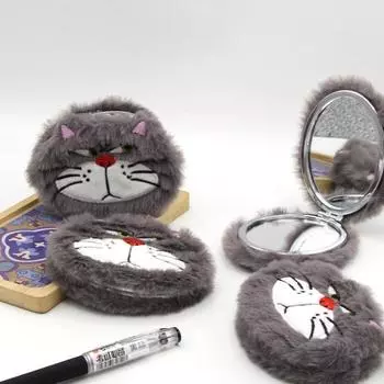 Зеркало для макияжа Kawaii Anime Cat Plush Mirror Маленькое изысканное плюшевое двухстороннее зеркало для макияжа