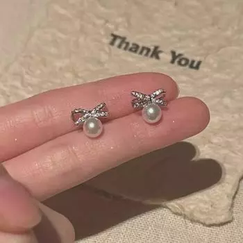 Zhao Lusi Style Pearl Bow Earrings: 925 Silver, Light Luxury, High-End Design