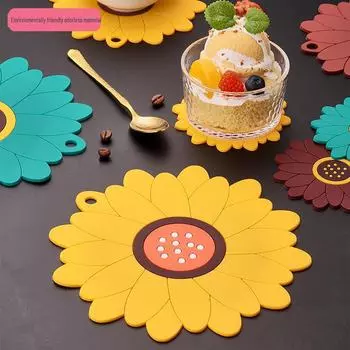 Жаропрочная обеденная тарелка и чайный коврик Sunflower Nordic Small 8cm зелёный