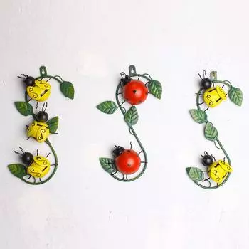 Железная настенная подвеска, декоративное деревенское металлическое украшение на стену в виде божьей коровки и пчелы