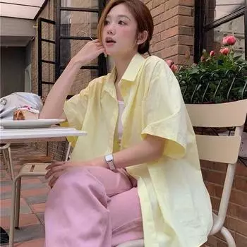 Желтая корейская версия, женская рубашка, летняя свободная повседневная женская блузка с короткими рукавами и лацканами, однотонный кардиган, шикарные блузки onesize жёлтый