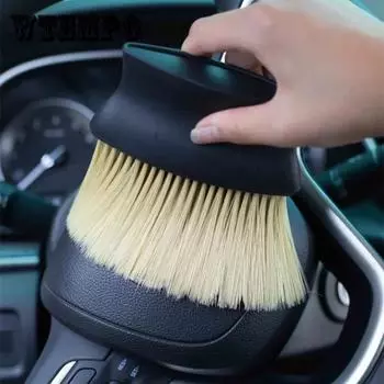Желтая мягкая щетка для деталей салона автомобиля. Щетка для очистки розеток кондиционера. Щетка для чистки клавиатуры компьютера. 1pc