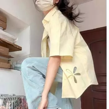 Желтая женская рубашка с короткими рукавами и цветочным узором, летние топы в корейском стиле, простая модная женская одежда M