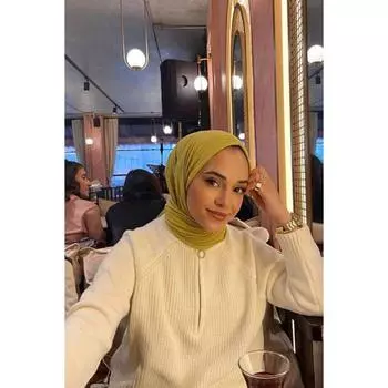 Желток хиджаба премиум-класса из джерси