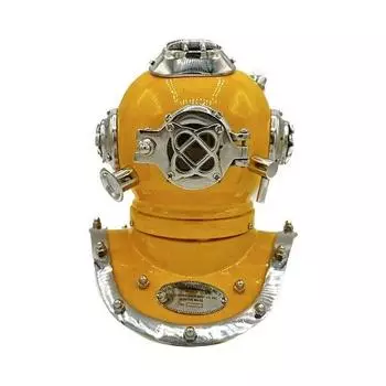 Желтый маленький водолазный шлем