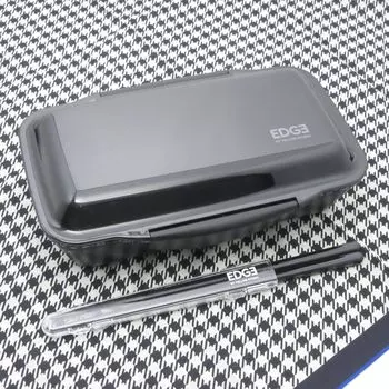 Желтый набор Studio Bento Box с палочками для еды и салфеткой, 25EDGE, одноуровневый обеденный набор Dome, черный, 73774, сделано в Японии, крышка в форме купола, / 3 предмета чёрный