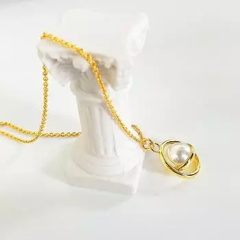 Жемчужное ожерелье женское нишевое дизайнерское чувство универсальное вращающееся ожерелье свитера высокое чувство цепочка свитера женская осень и зима длинная золотой