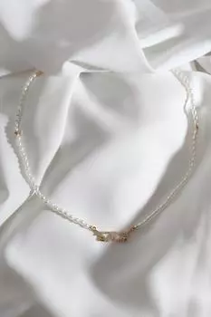 Жемчужное ожерелье золотого цвета с подвеской в виде крыла ангела