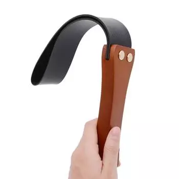 Женщина-рабыня, альтернативное обучение, наказание, шлепание, инструмент для пыток, игрушка для ударов кнутом