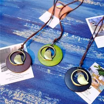 Женщины этнические милые птицы полый деревянный круг кулон свитер ожерелье ювелирные изделия чёрный