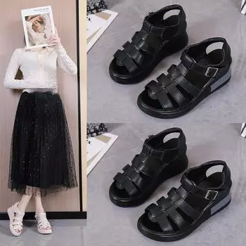 Женщины носят новые летние повседневные римские сандалии на платформе с открытым носком 35