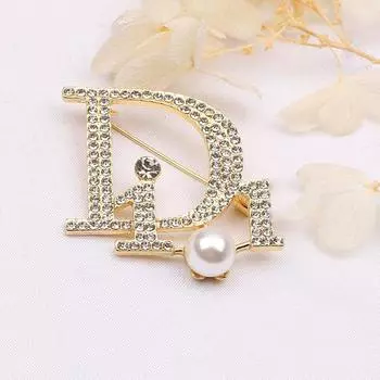 Премиальная золотая брошь с буквами, бриллиантами и жемчугом | Сверкающий вечерний аксессуар | Европейские роскошные свадебные и вечерние украшения золотой