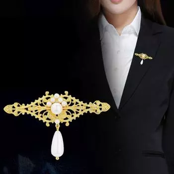Женская брошь с декором из искусственного жемчуга - изысканная нержавеющая сталь, полая симметричная, симметричное сочетание цветов золотистый