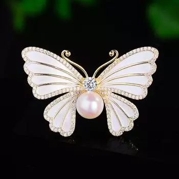 Женская брошь в форме бабочки, искусственный жемчуг, стразы, украшение, капающее масло, противоскользящее, для воротника пальто, шляпы, шарфа, прищепка, украшения для выпускного бала, одежды белый