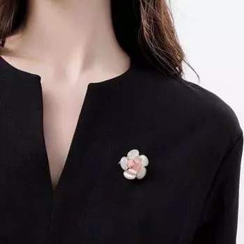 Женская брошь в форме камелии, декор из искусственного опала, противоскользящая сумка на плечо с лепестками, костюм, воротник пальто, шляпа, булавка для одежды, вечеринка, выпускной вечер, свадебная одежда, ювелирные изделия зелёный