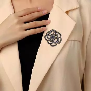 Женская брошь в форме полого цветка со стразами, противоскользящая сумка, воротник пальто, шляпа, шарф, украшение, булавка для одежды, вечерние украшения для одежды, выпускного вечера синий