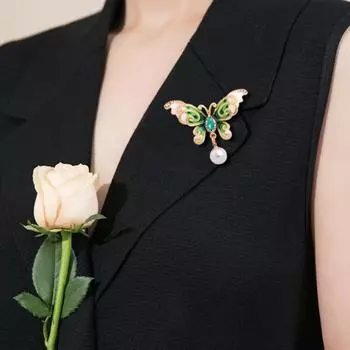 Женская булавка-бабочка, эмалированная булавка с жемчугом и насекомыми 1 pc красный