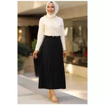 Женская черная длинная юбка со складками