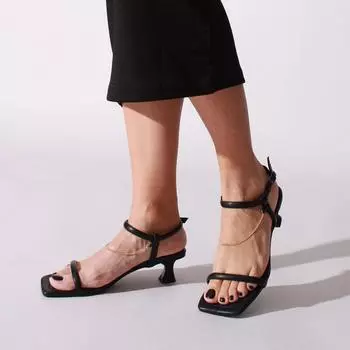 Женская черная кожаная повседневная обувь Классическая обувь