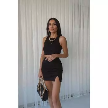 Женская черная мини-юбка с разрезом