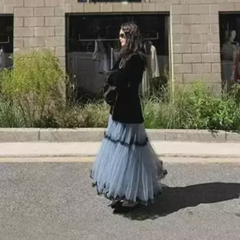 Женская длинная юбка из двухслойного кружева в синий горошек, коллекция Лето 2025 Medium чёрный