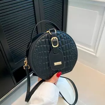 Женская фактурная простая однотонная маленькая свежая сумка в иностранном стиле 2024 года, летняя сумка-мессенджер через плечо, маленькая круглая модная сумка чёрный