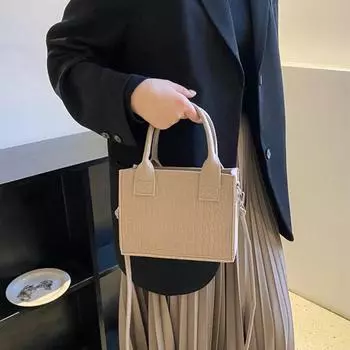 Женская фетровая квадратная сумка, модная сумка через плечо, новая трендовая сумка, простые сумки-тоут чёрный