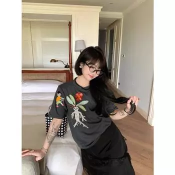 Женская футболка 2025 года, летняя, нового дизайна, с вышивкой, мультяшная, свободного кроя, с круглым вырезом и рукавами до локтя XXL