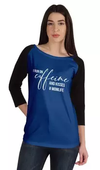 Женская футболка Inkmeso I Run On Caffeine And Kisses #Momlife с графическим принтом L синий