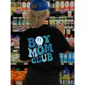 Женская футболка с короткими рукавами и забавным принтом лица и надписью BOY MOM CLUB S