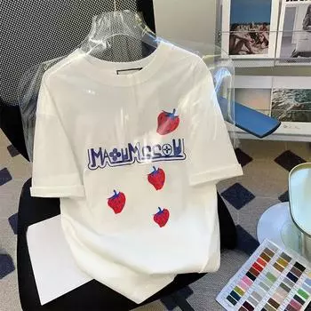 Женская футболка с вышивкой клубники, новый летний универсальный топ, повседневная свободная футболка с круглым вырезом и коротким рукавом M белый