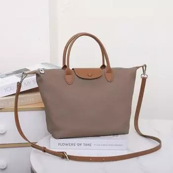 Женская кожаная сумка-сумка 2025 года, новая большая вместительная модная сумка-мессенджер из коровьей кожи, универсальная сумка для поездок на работу чёрный