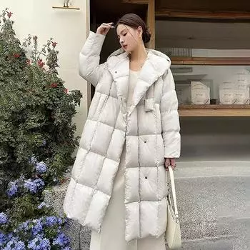 Женская куртка на белом утином пуху с капюшоном и пряжкой-присоской 2024 года, утепленная зимняя теплая куртка S чёрный