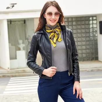 Женская куртка на флисовой подкладке со съемным капюшоном из искусственной кожи на молнии, тонкая мотоциклетная короткая куртка из искусственной кожи, повседневная верхняя одежда, весна-осень-зима S чёрный