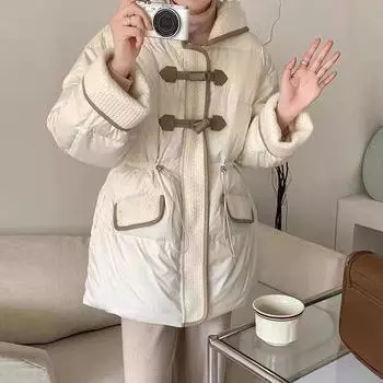 Женская куртка-пуховик с капюшоном и пряжкой из рога, зимняя новая мода 2024 года, теплая белая куртка-пуховик с завязками на талии One size