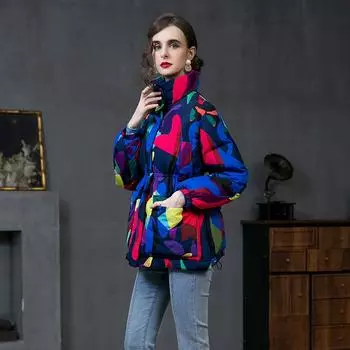 женская куртка средней и длинной длины 2024 года, европейская и американская мода, осень и зима, новая утолщенная с принтом на талии, камуфляжная куртка белого цвета на утином пуху S