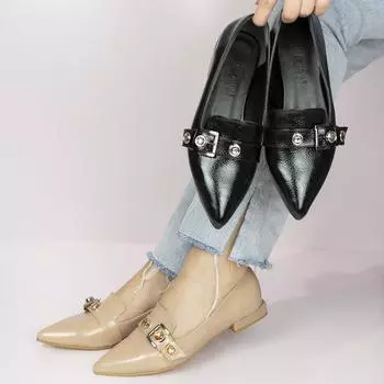 Женская лакированная кожа на низком каблуке Стильные плоские туфли