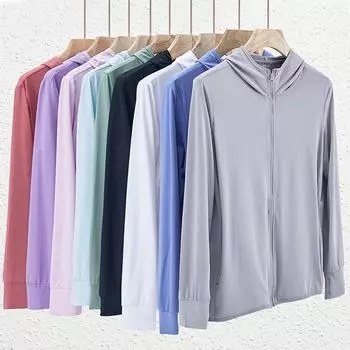 Женская летняя однотонная простая легкая дышащая солнцезащитная куртка на молнии для занятий спортом на открытом воздухе 4XL чёрный