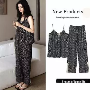 Женская летняя пижама с цветочным принтом и V-образным вырезом — милая, повседневная и стильная модель для дома и улицы M