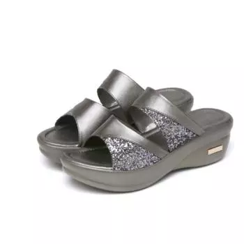 Женская летняя верхняя одежда, модные сандалии и тапочки, толстая подошва, бисквитный каблук, скошенный, женские, легко сочетающиеся, тапочки с пайетками и рыбьим ртом 43 серый