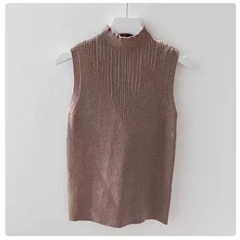 Женская летняя вязаная повседневная майка без рукавов с высоким воротом и бретельками one size абрикосовый