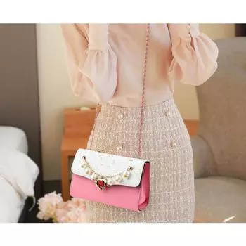 Женская маленькая квадратная сумка на одно плечо, студенческая сумка, модная универсальная портативная сумка через плечо с цепочкой one size чёрный