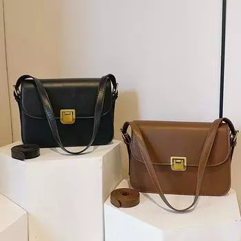 Женская маленькая сумка, новая модная универсальная сумка через плечо, нишевый дизайн, высококачественный темперамент, ретро-квадратная сумка чёрный