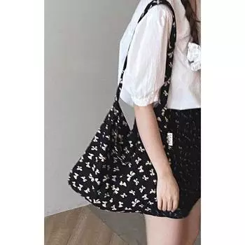 Женская милая цветочная бабочка сумка для поездок на работу из холста сумки-тоут модная сумка для отдыха большой емкости студенческая сумка нишевый дизайн сумка через плечо