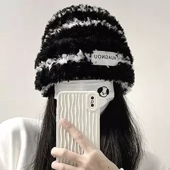 Женская милая шапка с медвежьими ушками, осенне-зимняя полосатая теплая плюшевая вязаная шапка