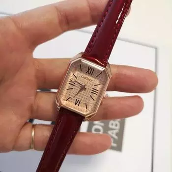 Женские кварцевые часы розовый