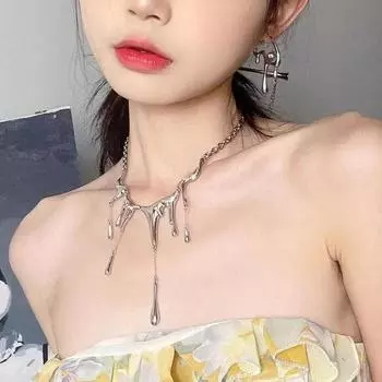 Женская мода, летнее жидкое ожерелье неправильной формы, нишевый дизайн для девочек, модные ювелирные аксессуары для женщин, креативные подарки