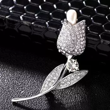 Женская модная изысканная брошь в виде цветка высокого класса, простая форма, инкрустированная стразами брошь