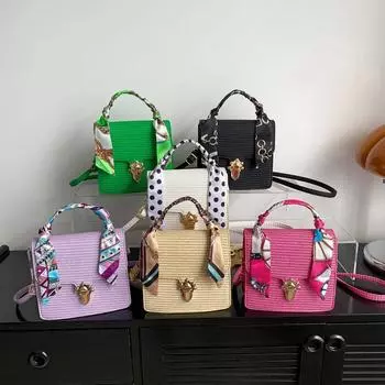 Женская модная сумка 2024 лето, новая сумка ручная сумка на одно плечо косая сумка популярная сумка чёрный