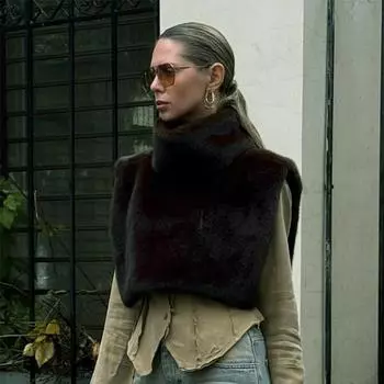 Женская модная водолазка из искусственного меха, теплая однотонная жилетка, осень-зима, повседневная свободная нерегулярная куртка без рукавов M коричневый